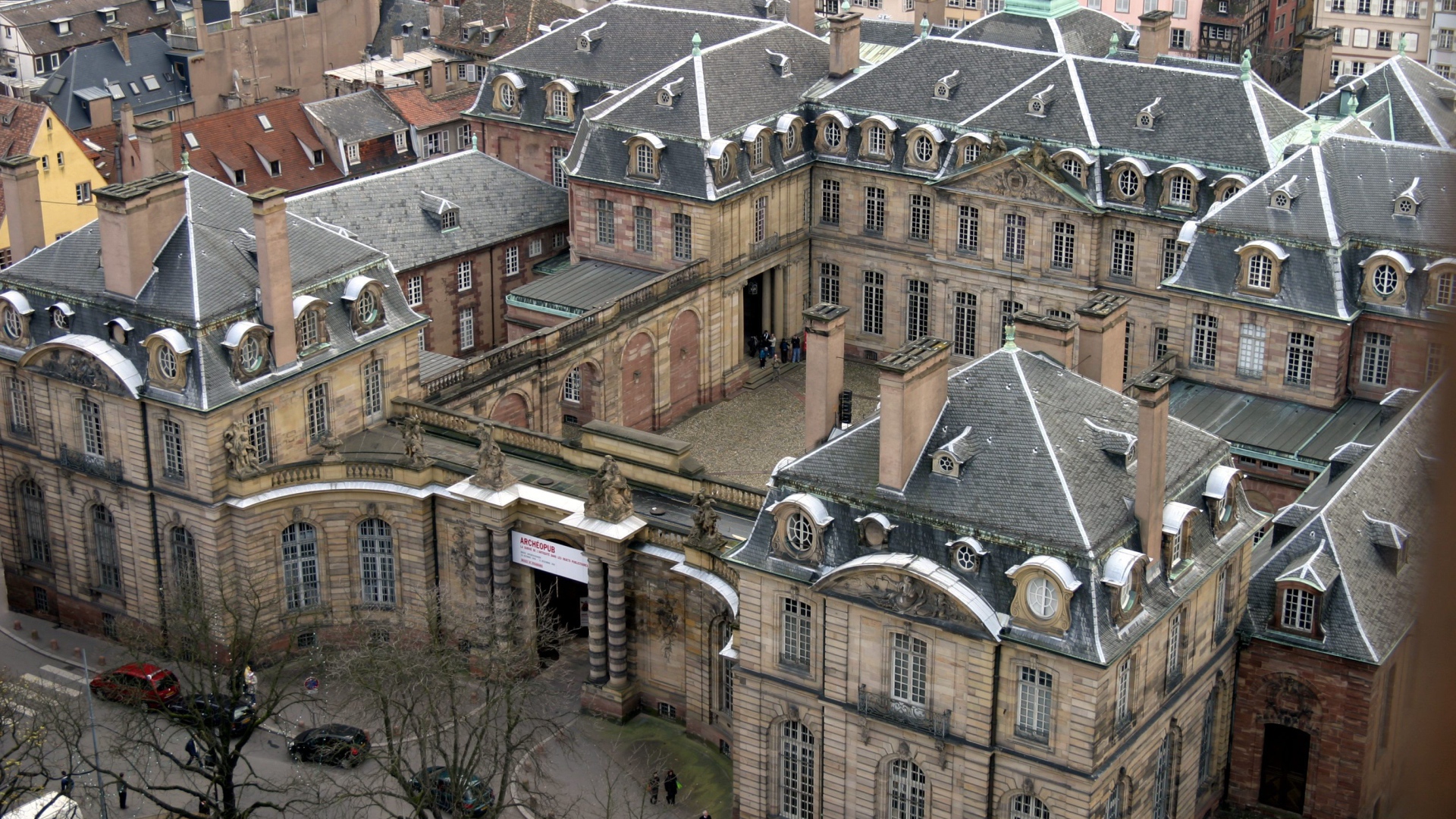 Дворец в городе Страсбург, Франция