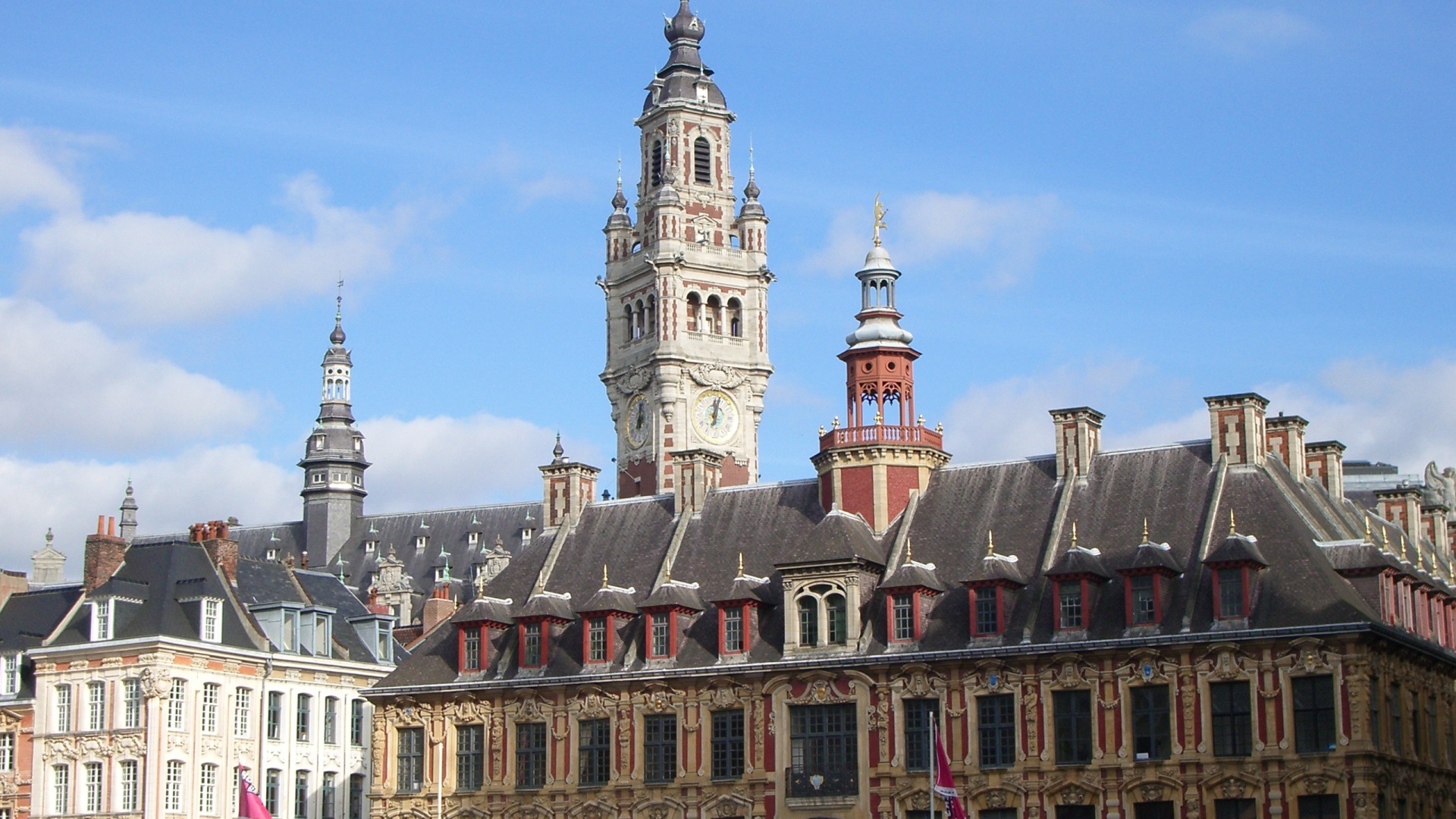 Дворец в городе Лилль, Франция