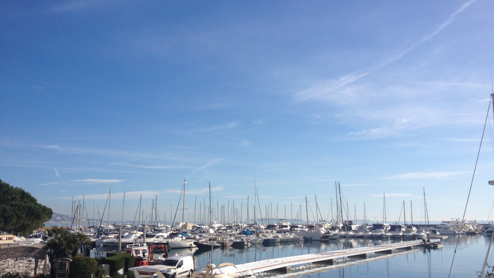 Порт на курорте Манделье ля Напуль, Франция