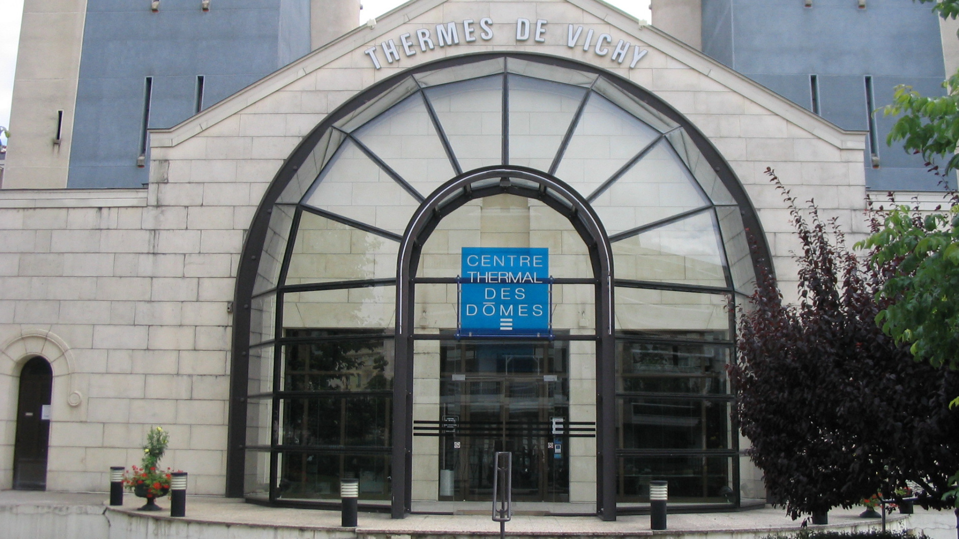 Термальный центр в городе Виши, Франция