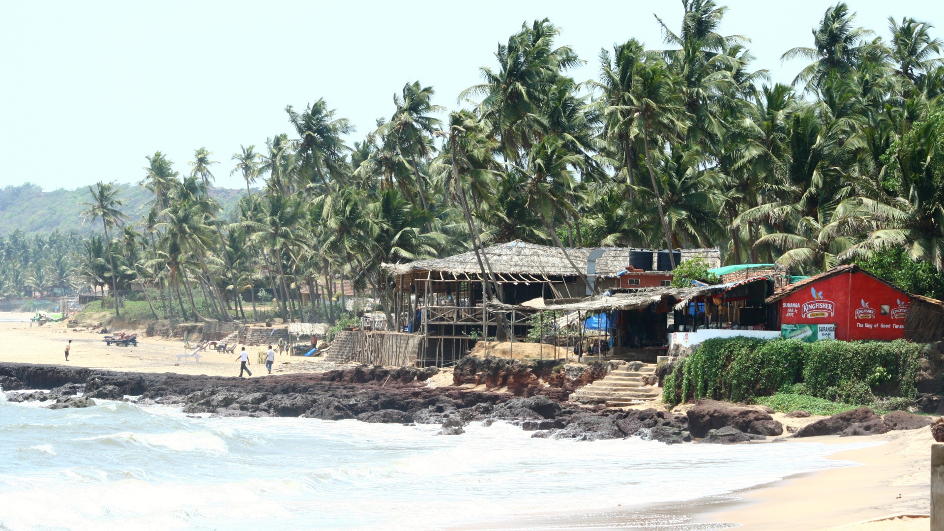 Отпуск на пляжах в Анджуне