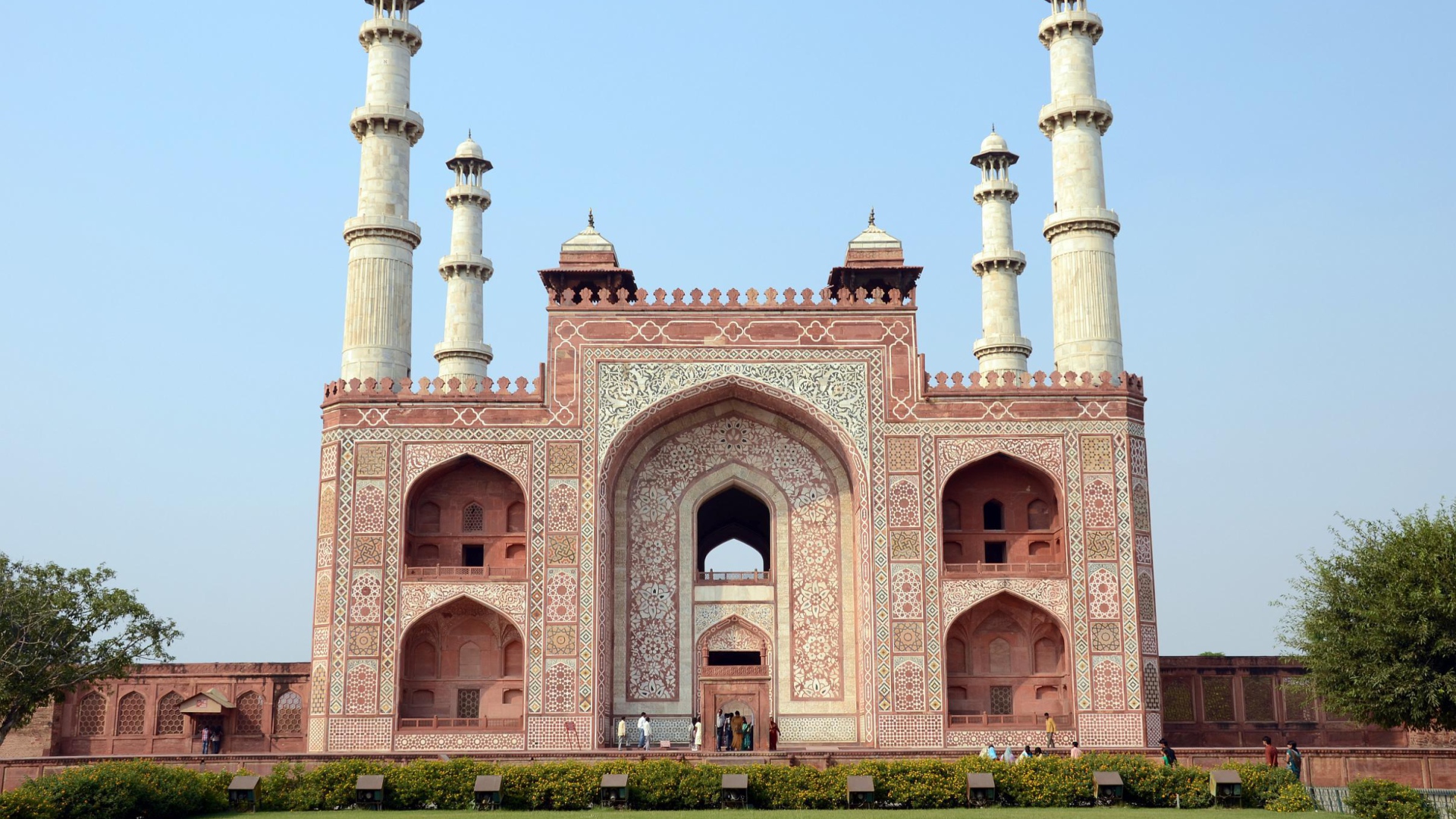 Гробница Акбара в Агре