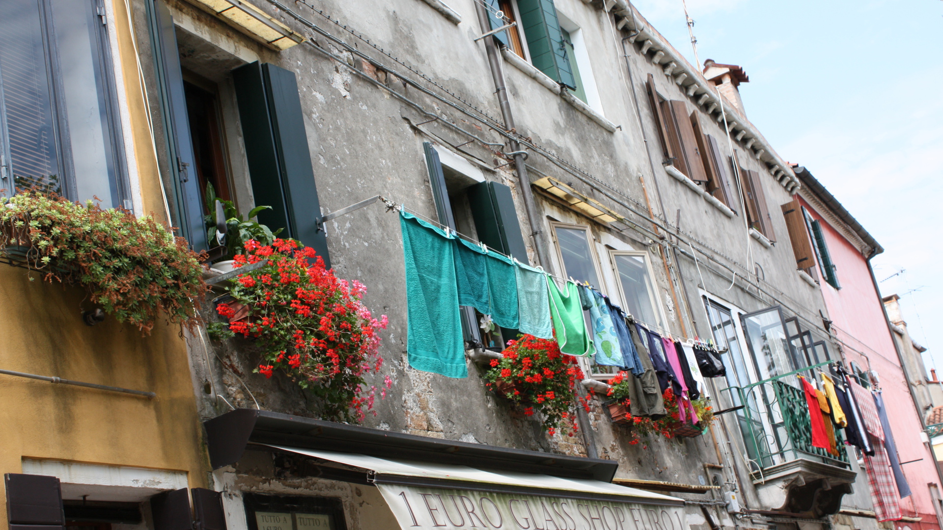 Старинные дома на острове Мурано, Италия