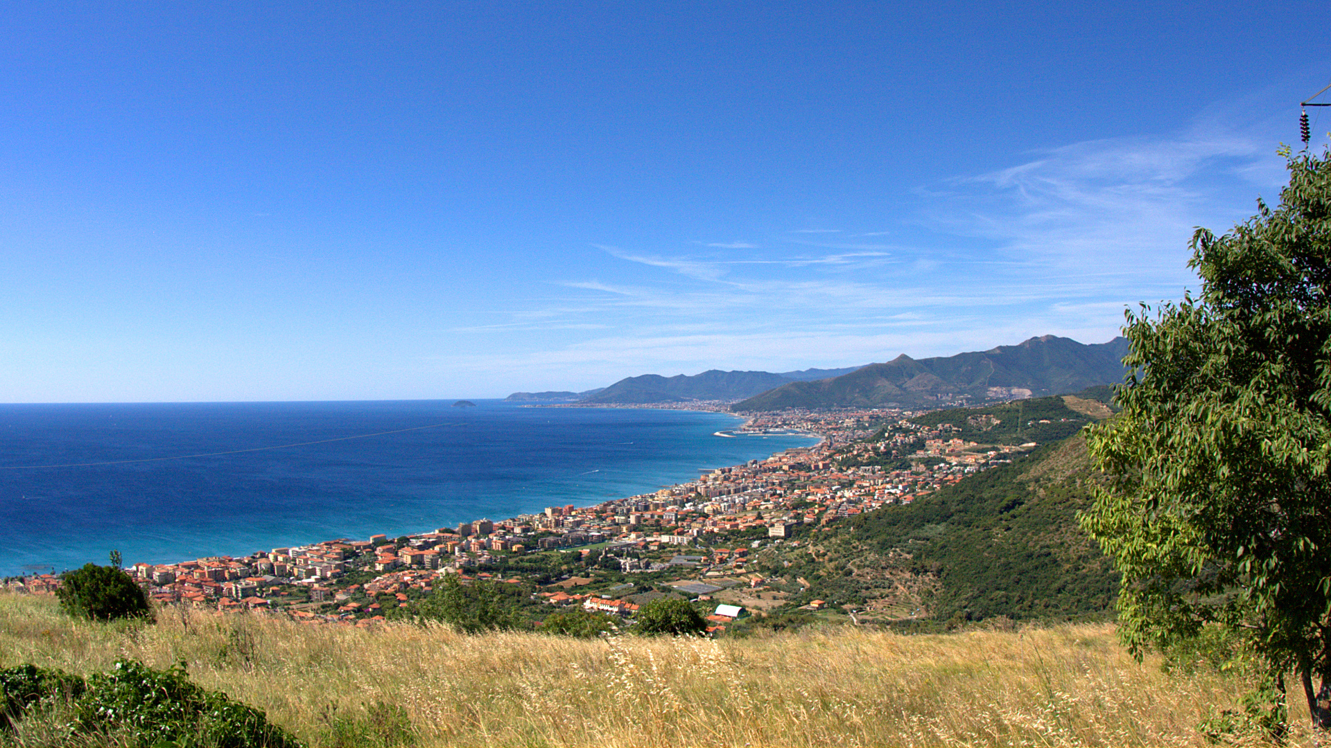 Курорт в Пьетра Лигуре, Италия