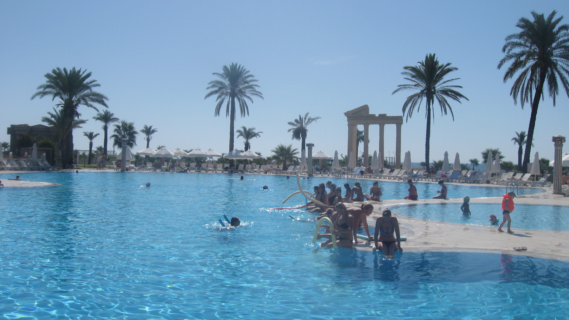 Бассейн в отеле в Белек, Турция