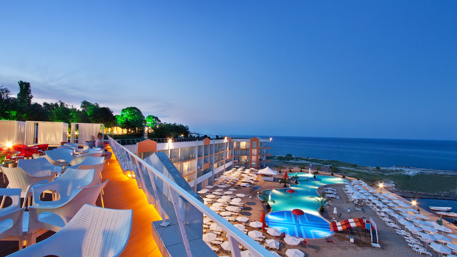 Отель на побережья в Кушадасы, Турция