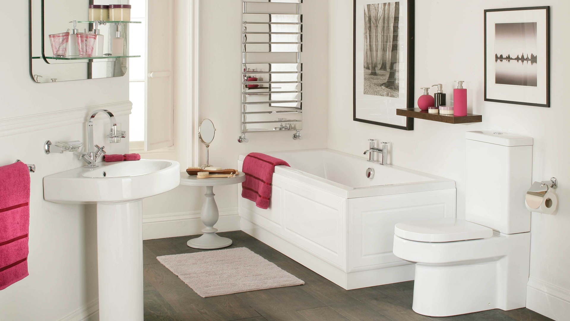 Ванная комната в белом стиле