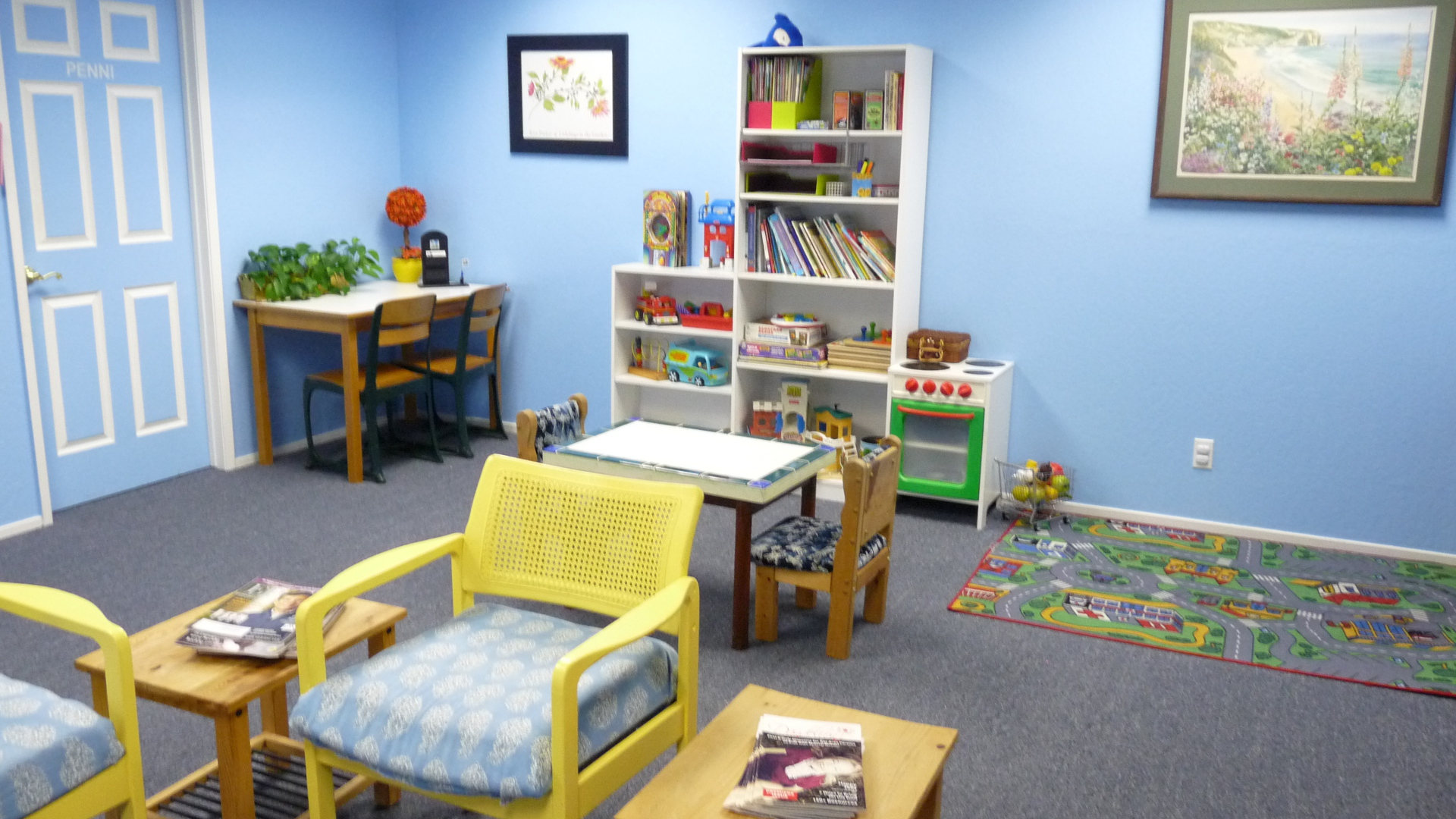 Светлая игровая комната