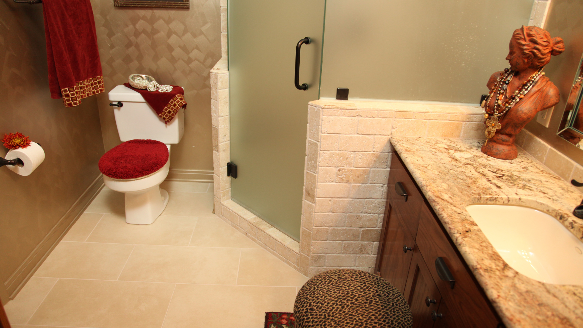 Уютная ванная комната