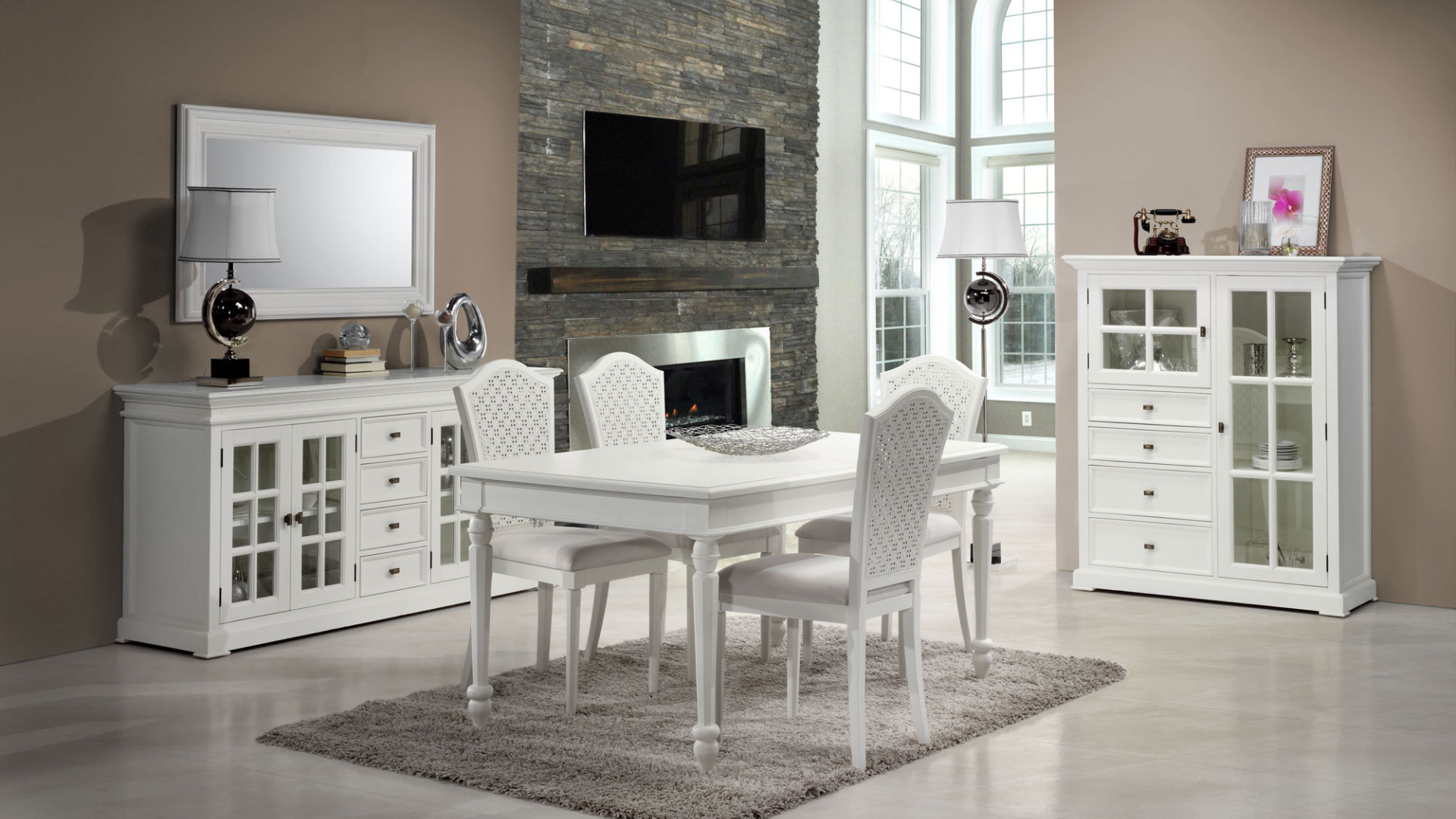 Белая мебель в столовой