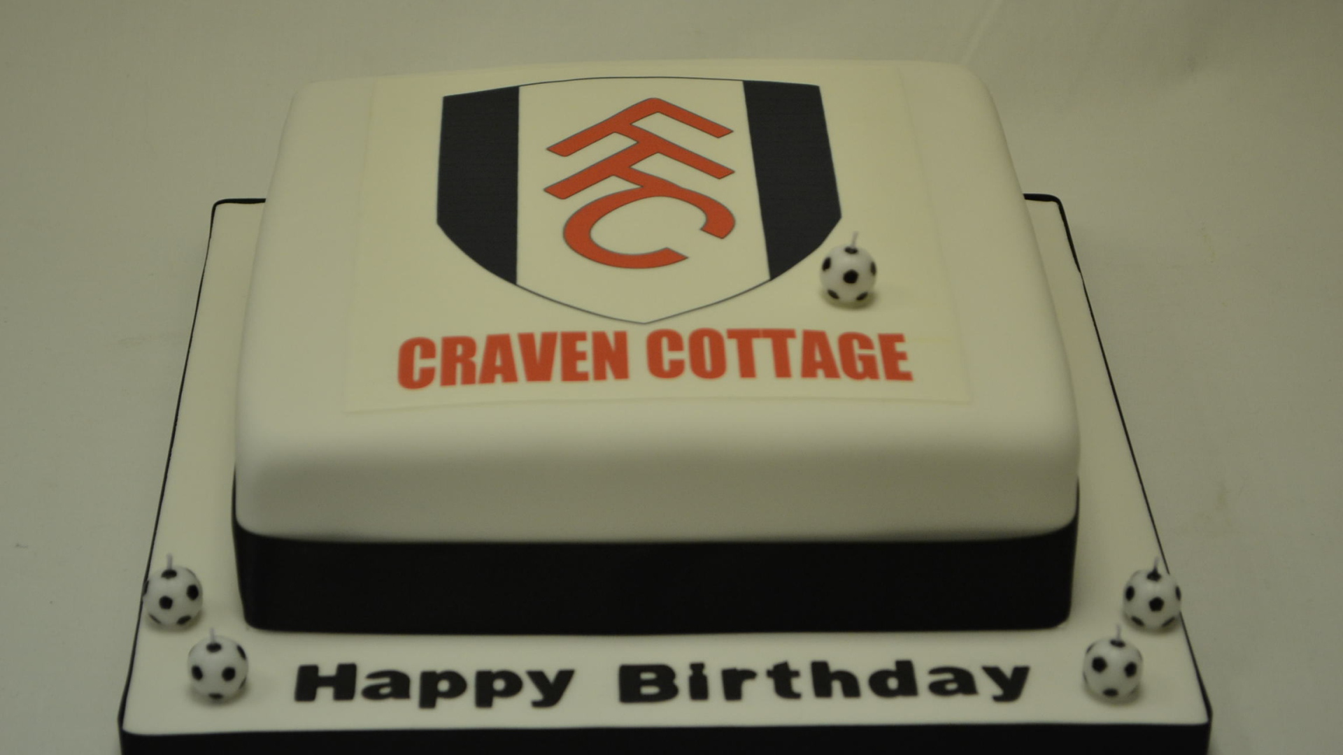 Известный клуб Фулхэм