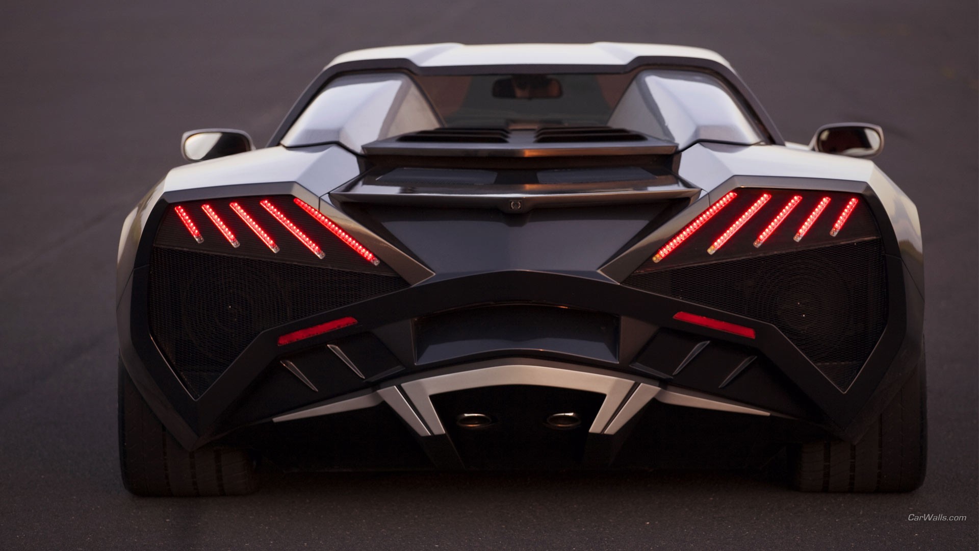 Автомобиль Arrinera Hussarya