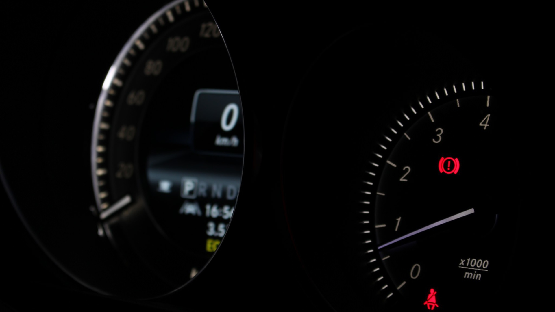 Приборная панель автомобиля