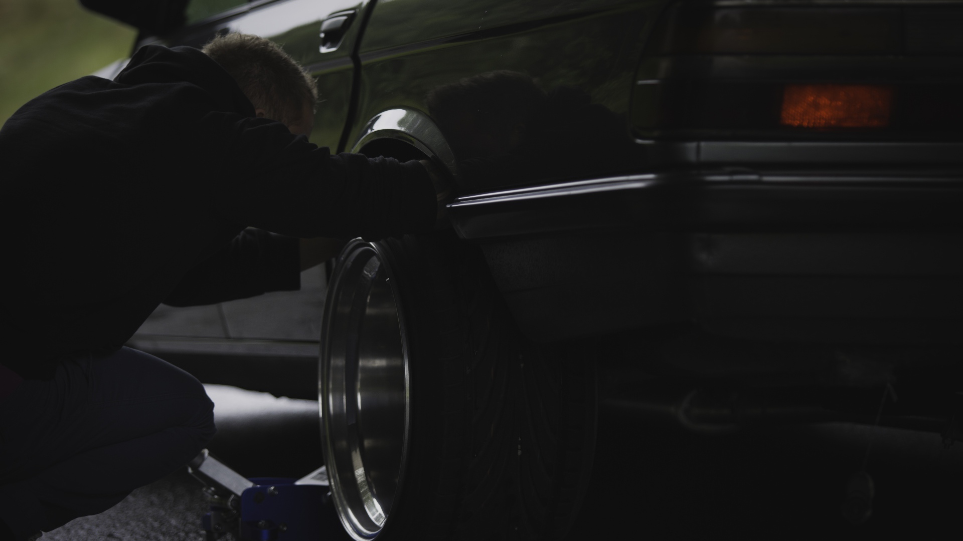 Замена колеса BMW E28