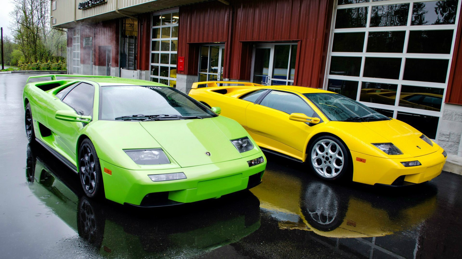 Яркие Lamborghini Diablo
