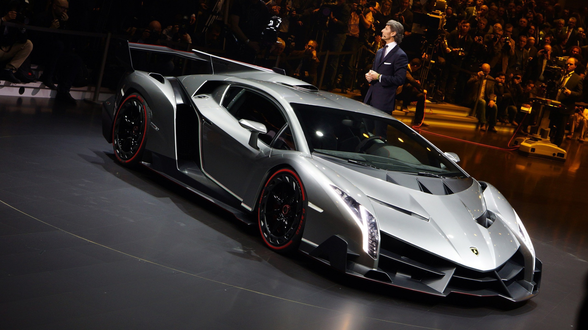 Презентация нового Lamborghini Veneno