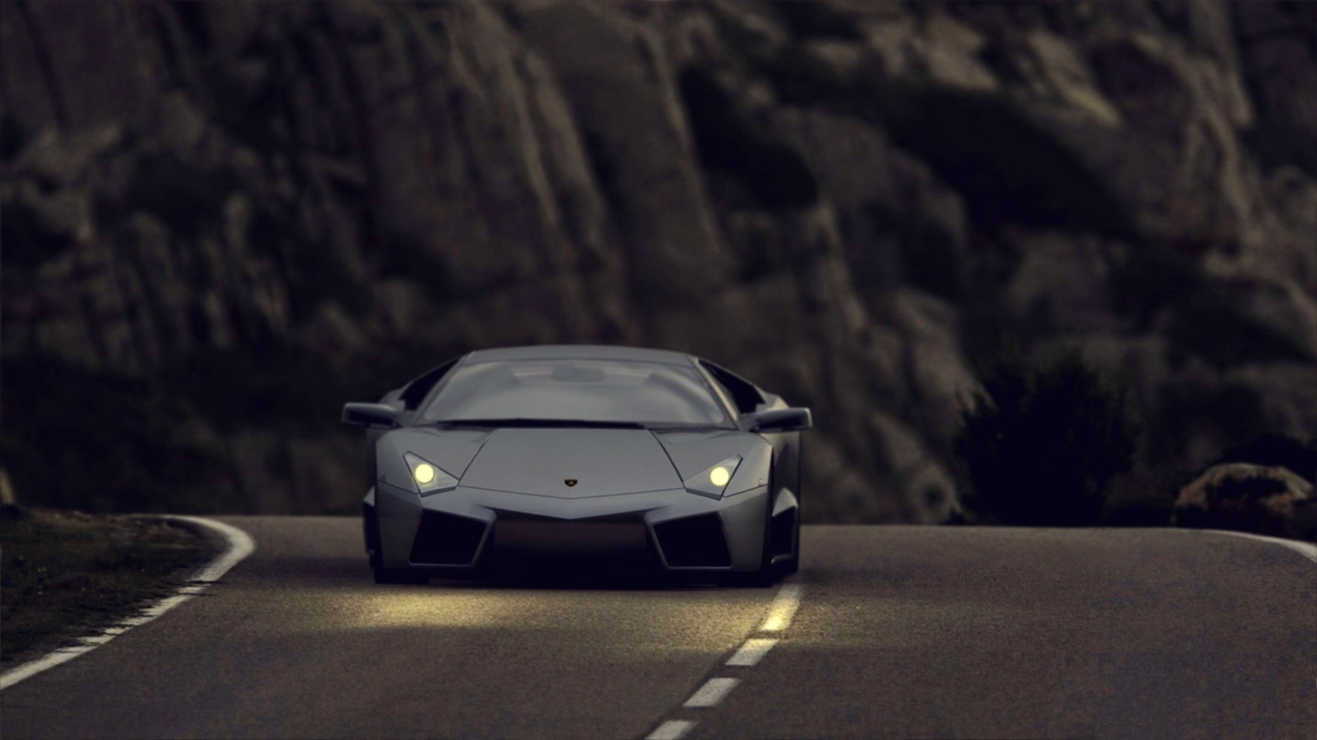 Спортивный Lamborghini Reventon