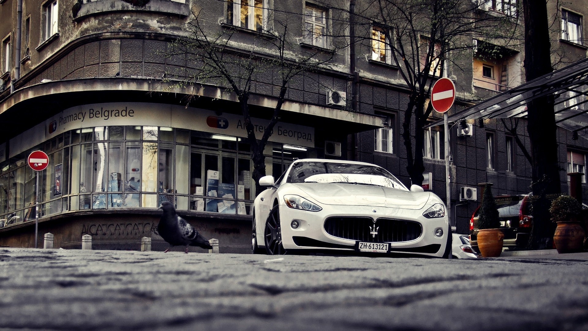 Maserati на улице в Белграде