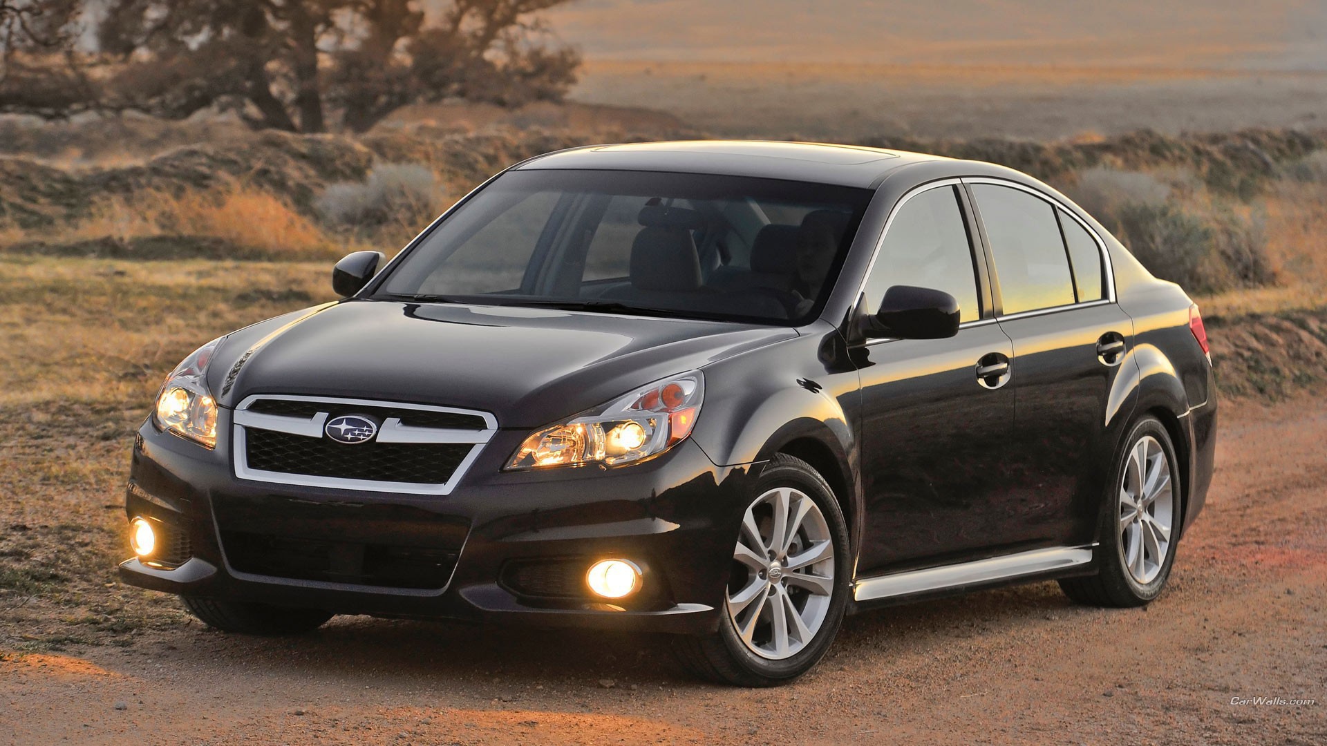 Авто премиум класса Subaru Legacy