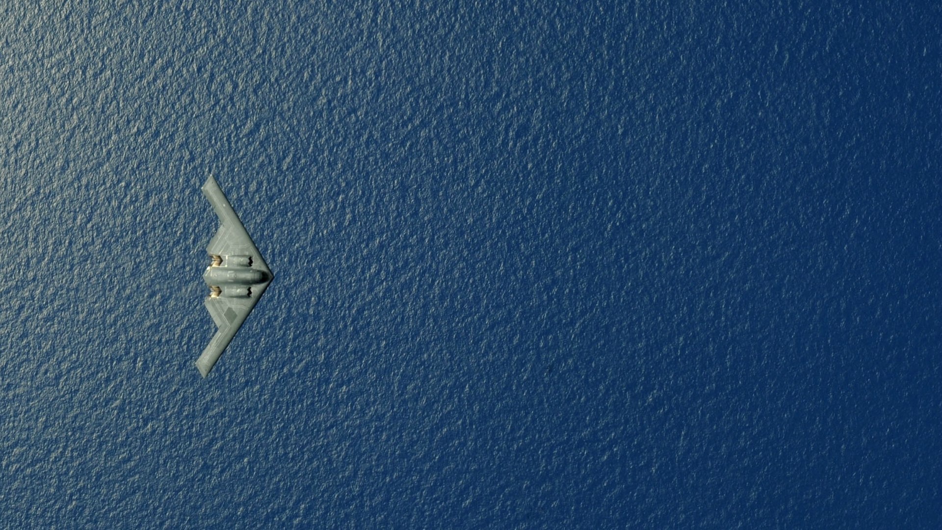 Самолет над водой