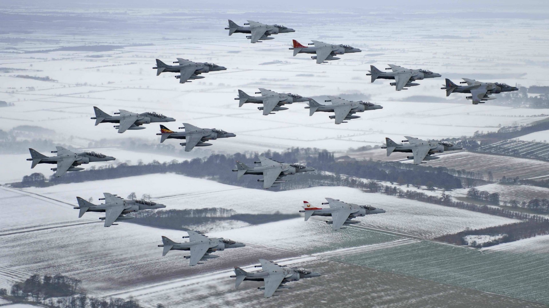 Отряд военных самолетов Harrier II