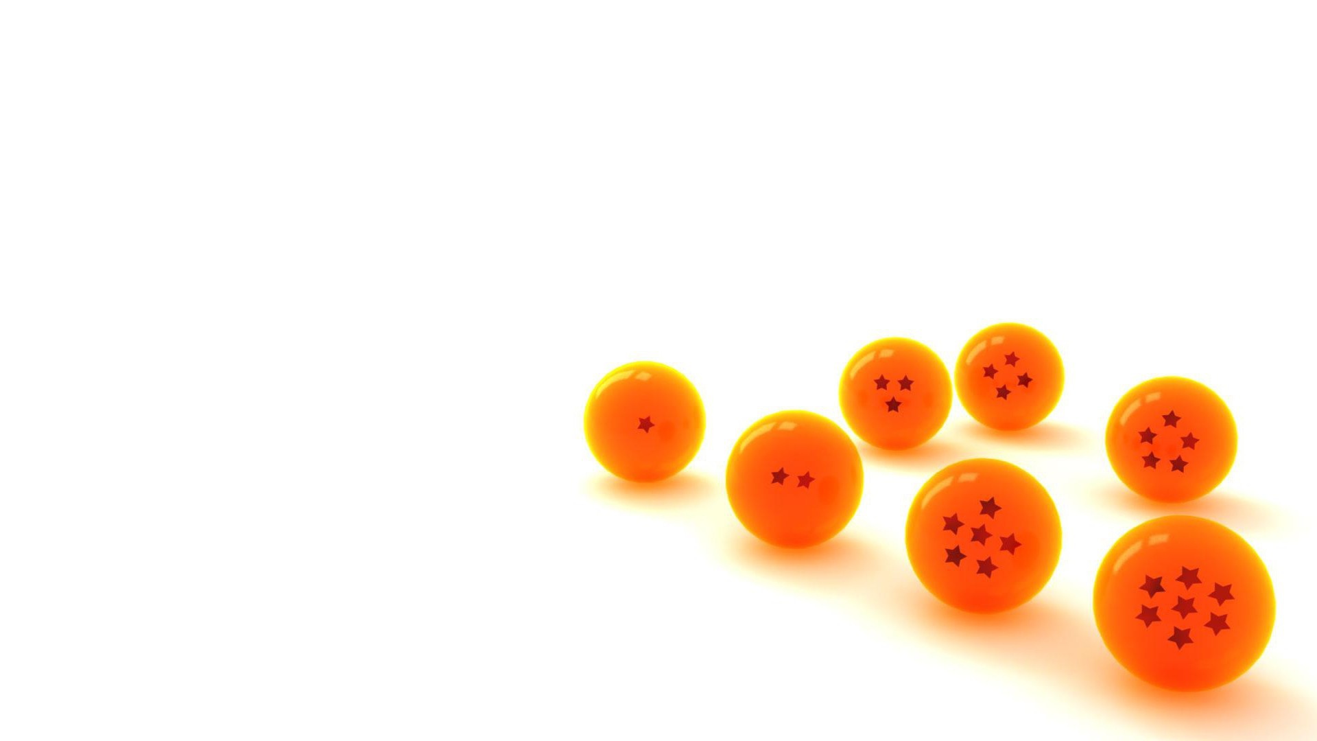 Оранжевые шары на белом фоне