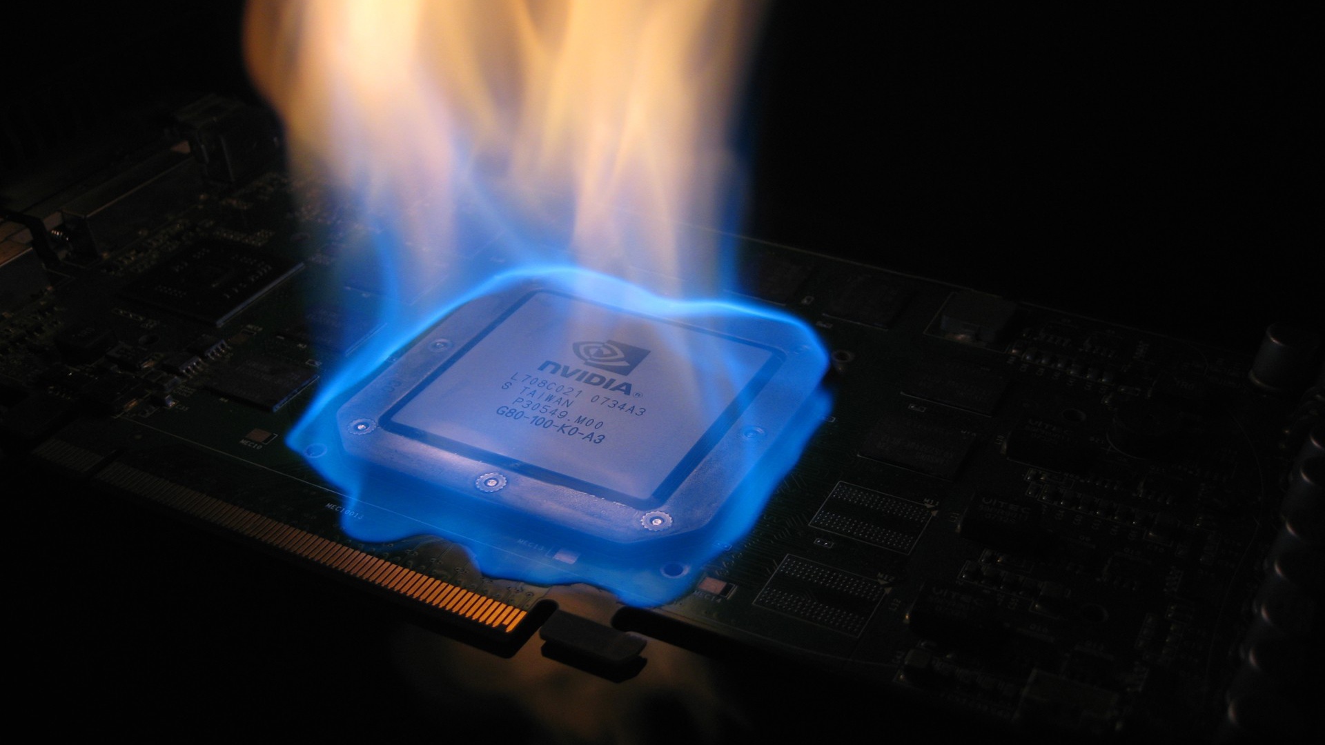 Чип Nvidia горит синим пламенем