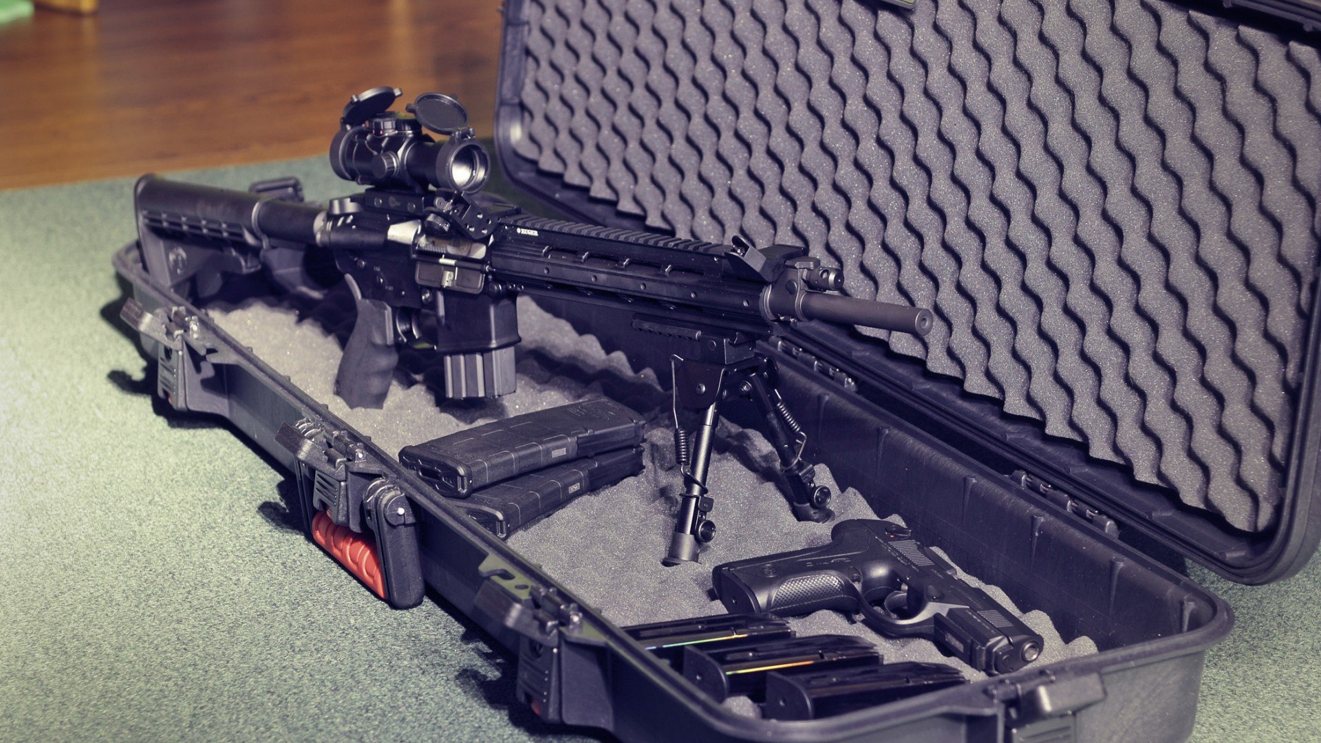 Самозарядная винтовка Ruger SR-556