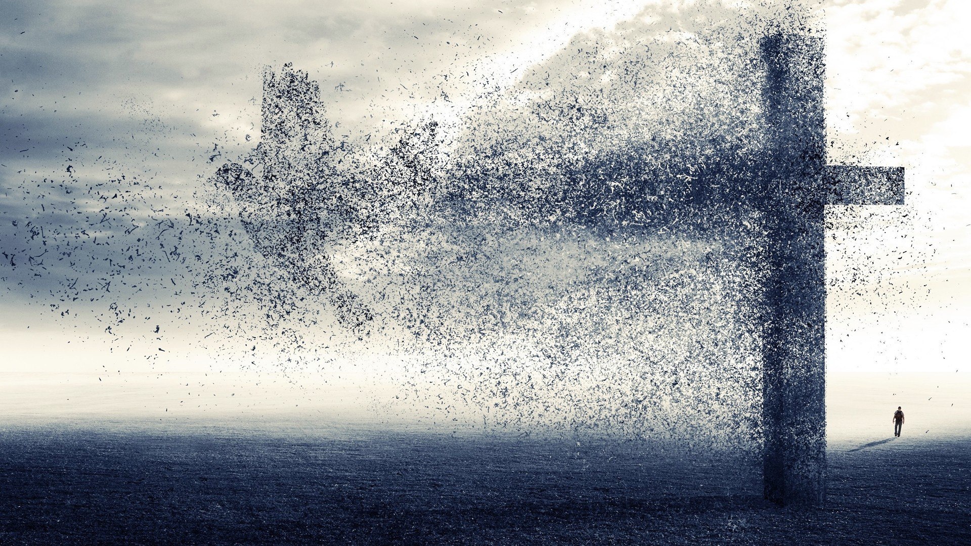 Птица вылетела из креста