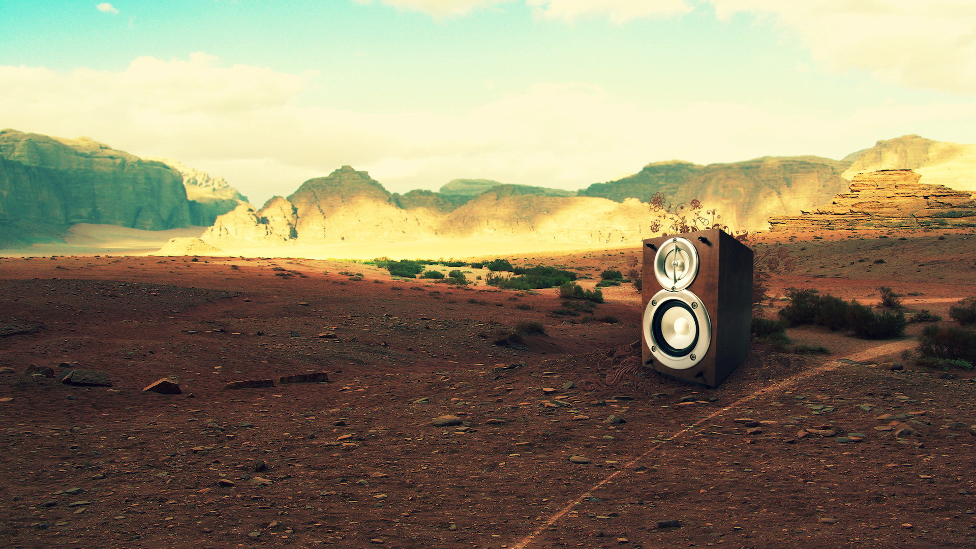 Музыкальная колонка в пустыне