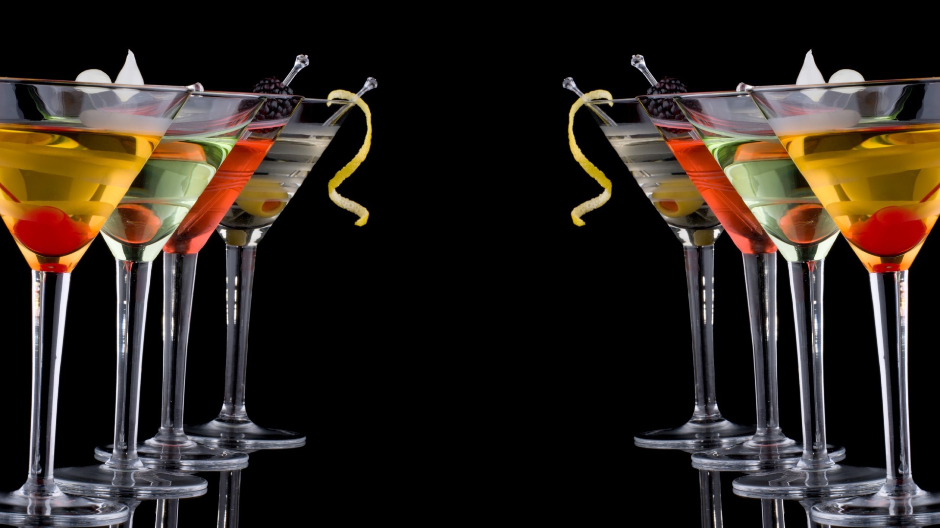 Слабоалкогольные коктейли, черный фон