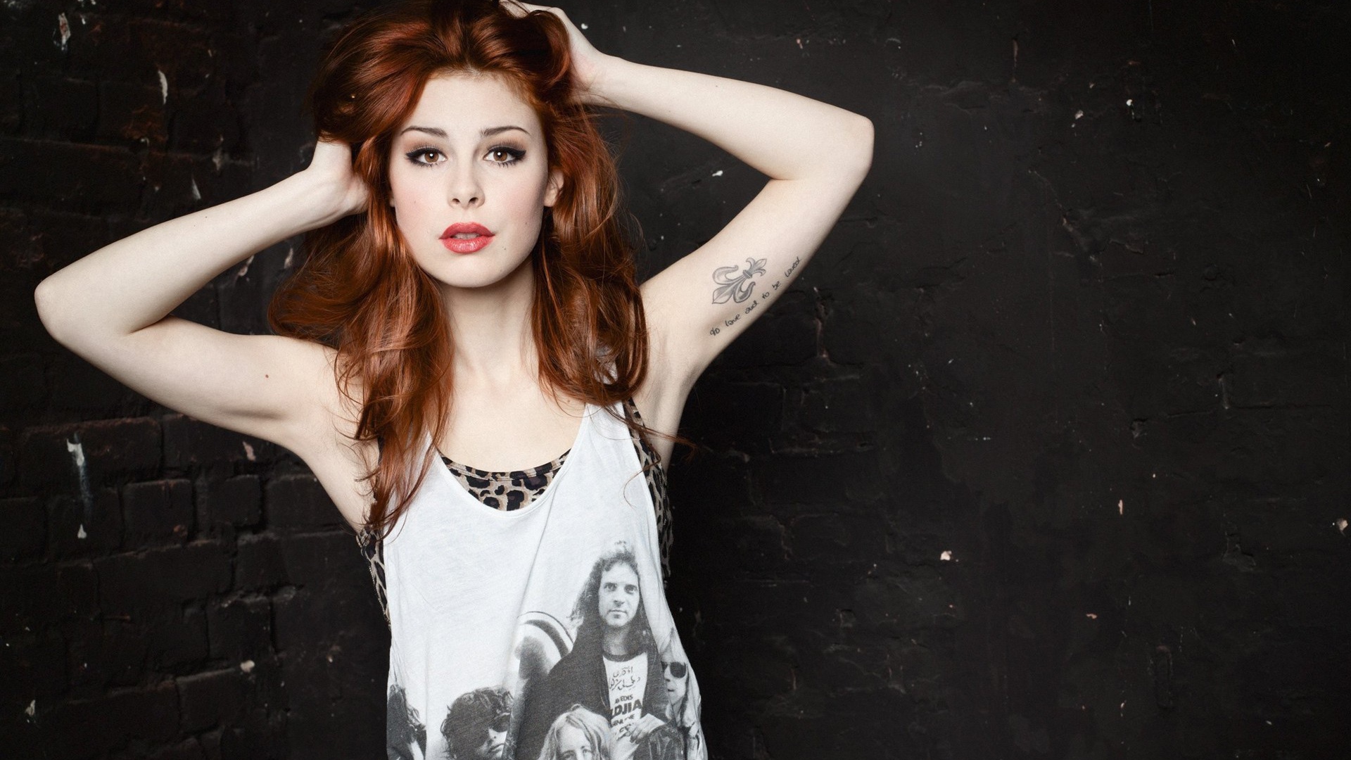 Рыжая девушка Лена Майер-Ландрут