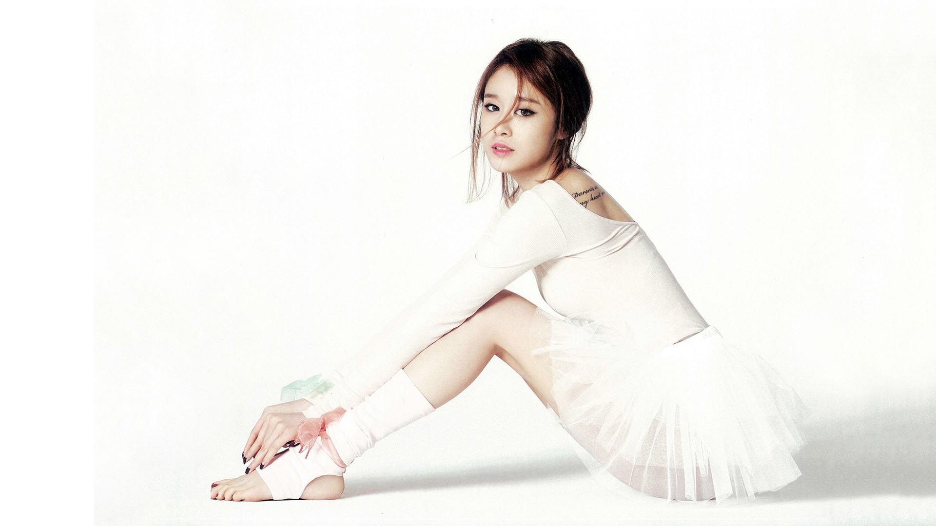 Девушка балерина, группа T-ara