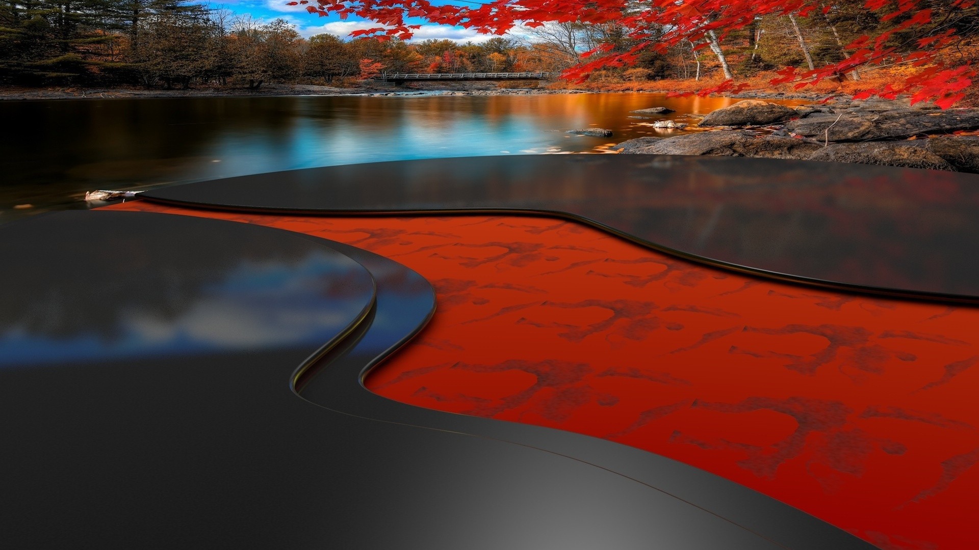 Гладкие панели на берегу реки