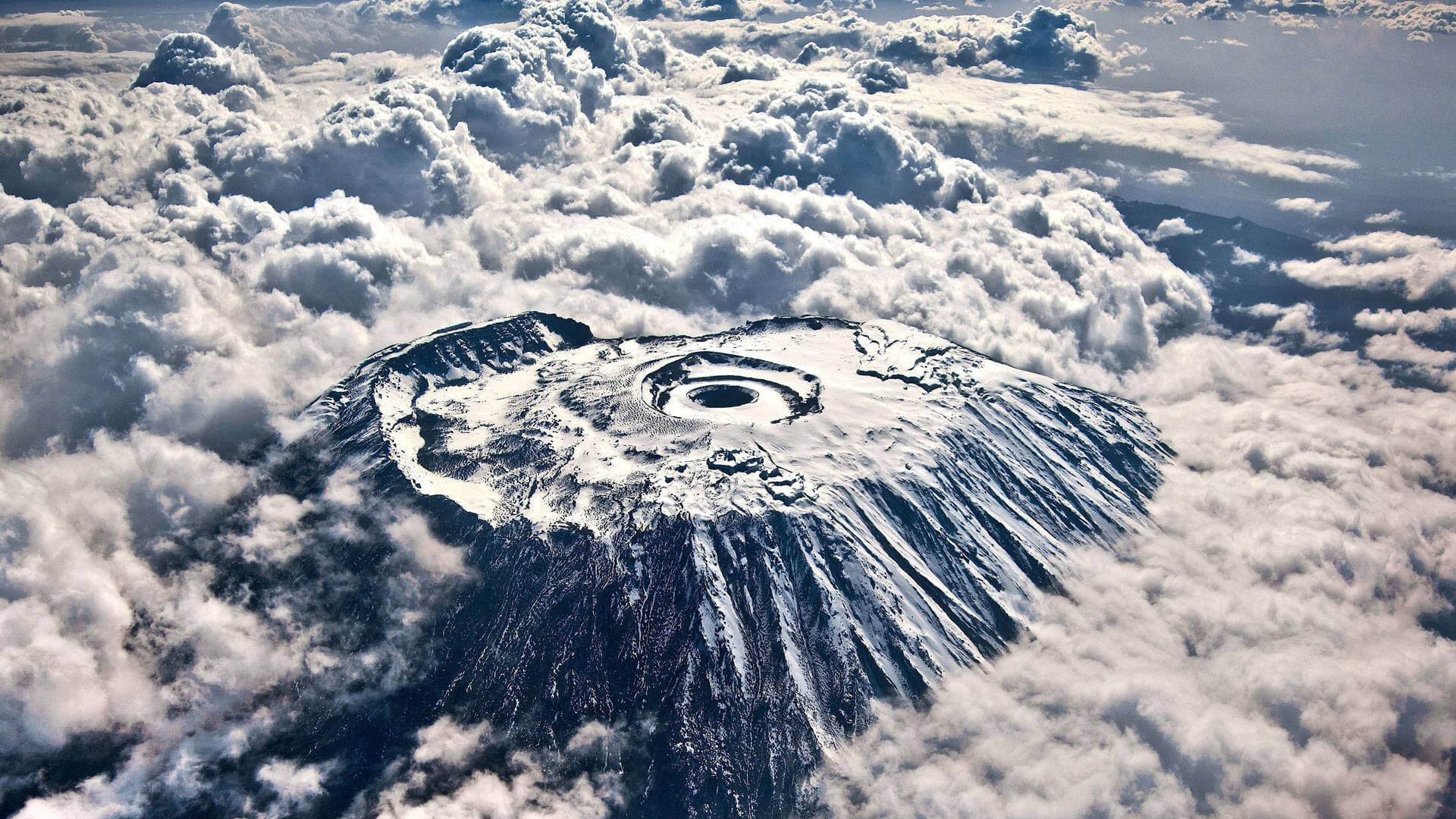 Плоская вершина горы Килиманджаро, Африка
