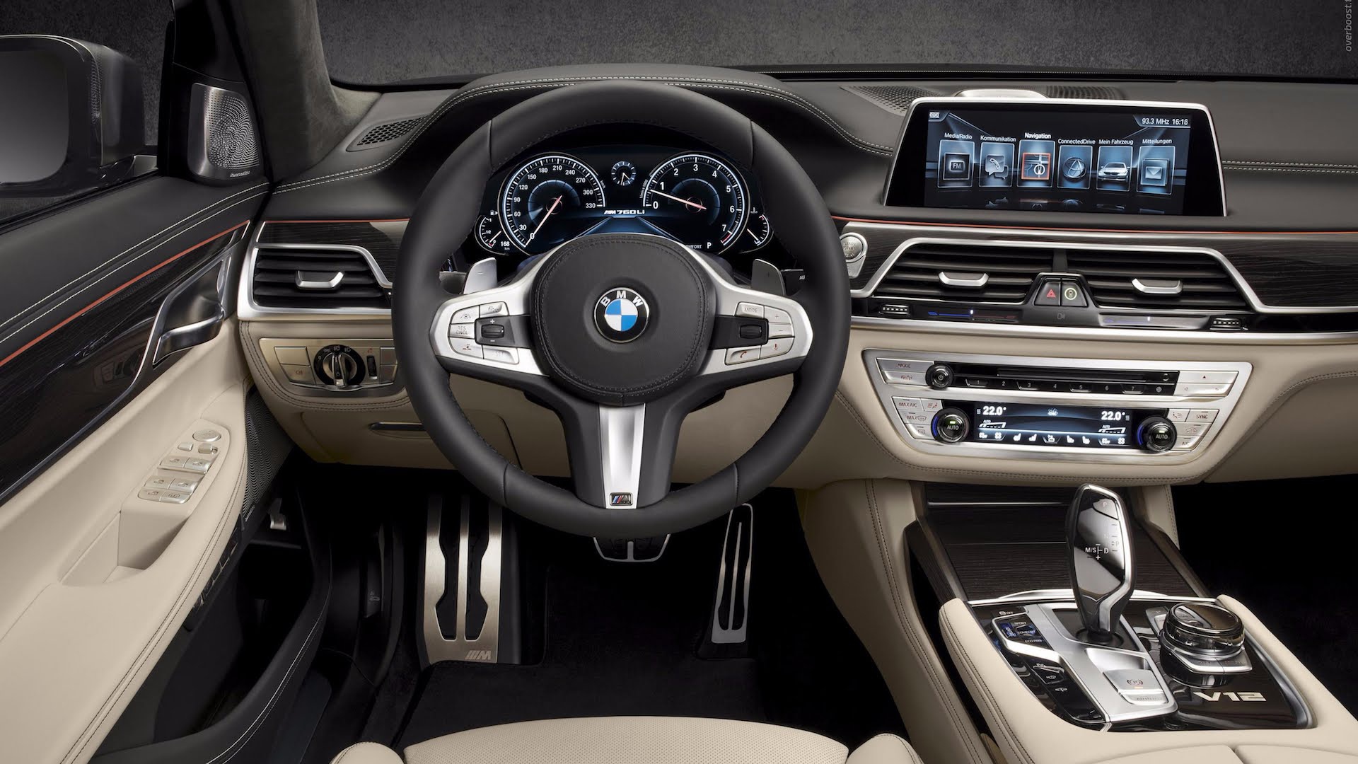 Кожаный салон BMW M760Li xDrive 2017