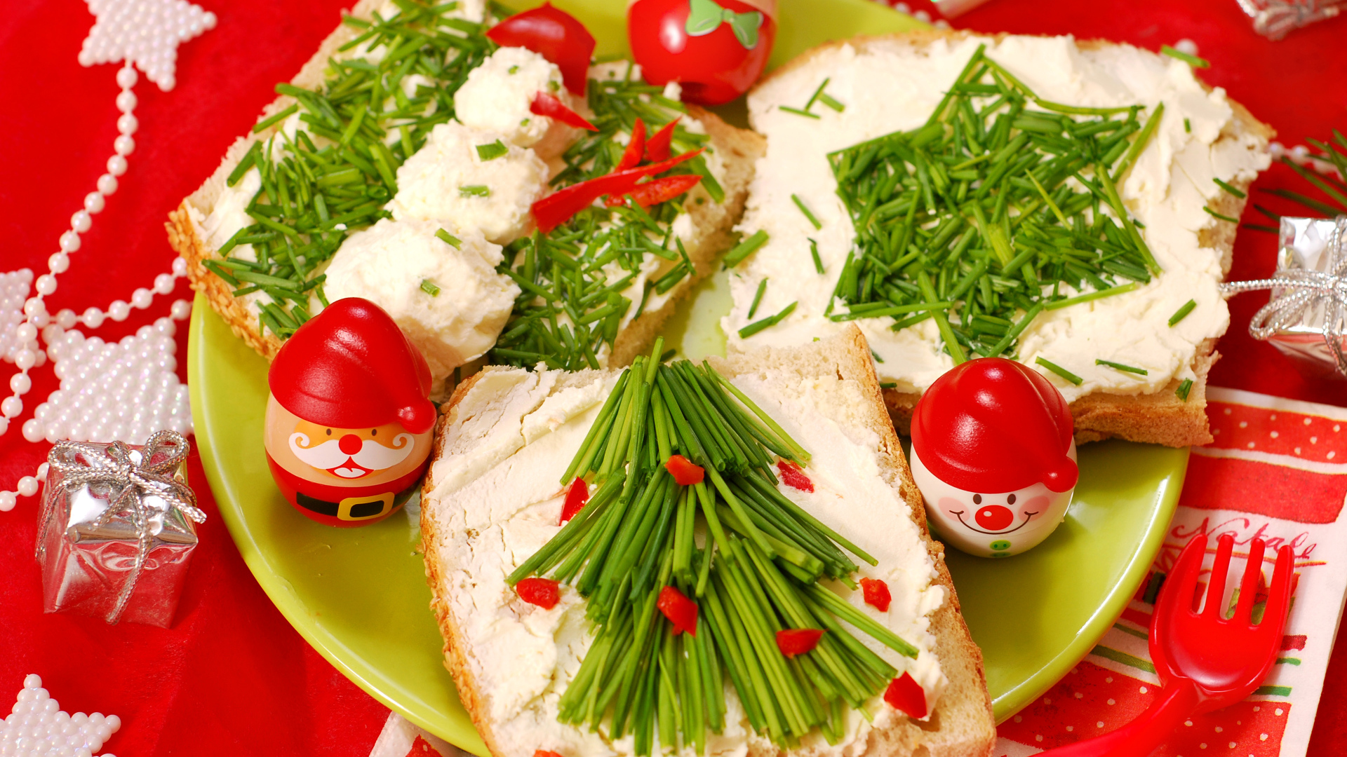 Праздничные бутерброды на Новый год