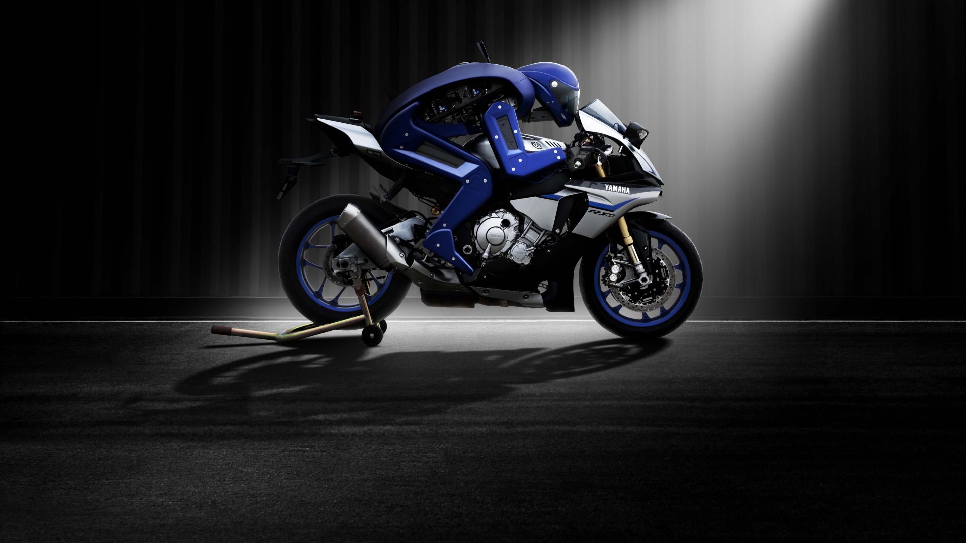 Человекоподобный робот Yamaha Motobot, 2017