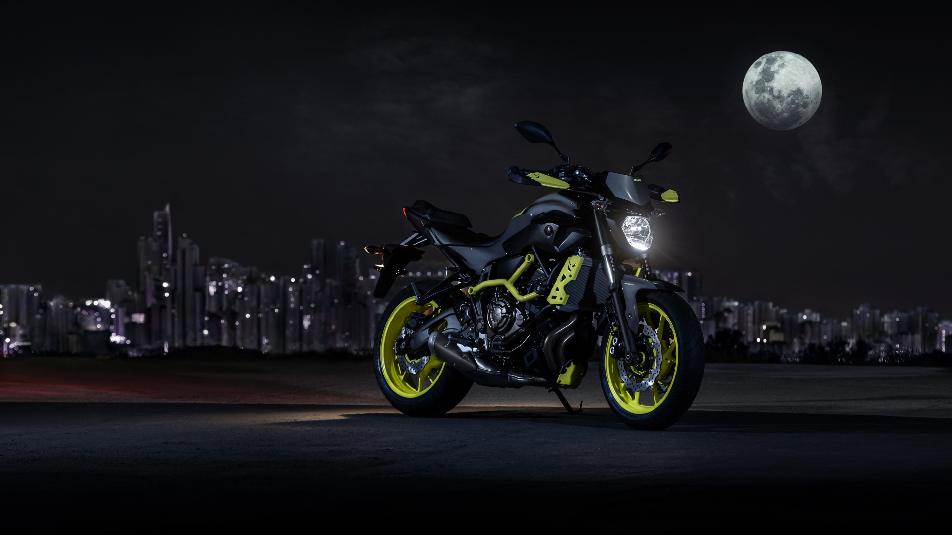 Motorcycle Yamaha MT-07 in the light of the moon 