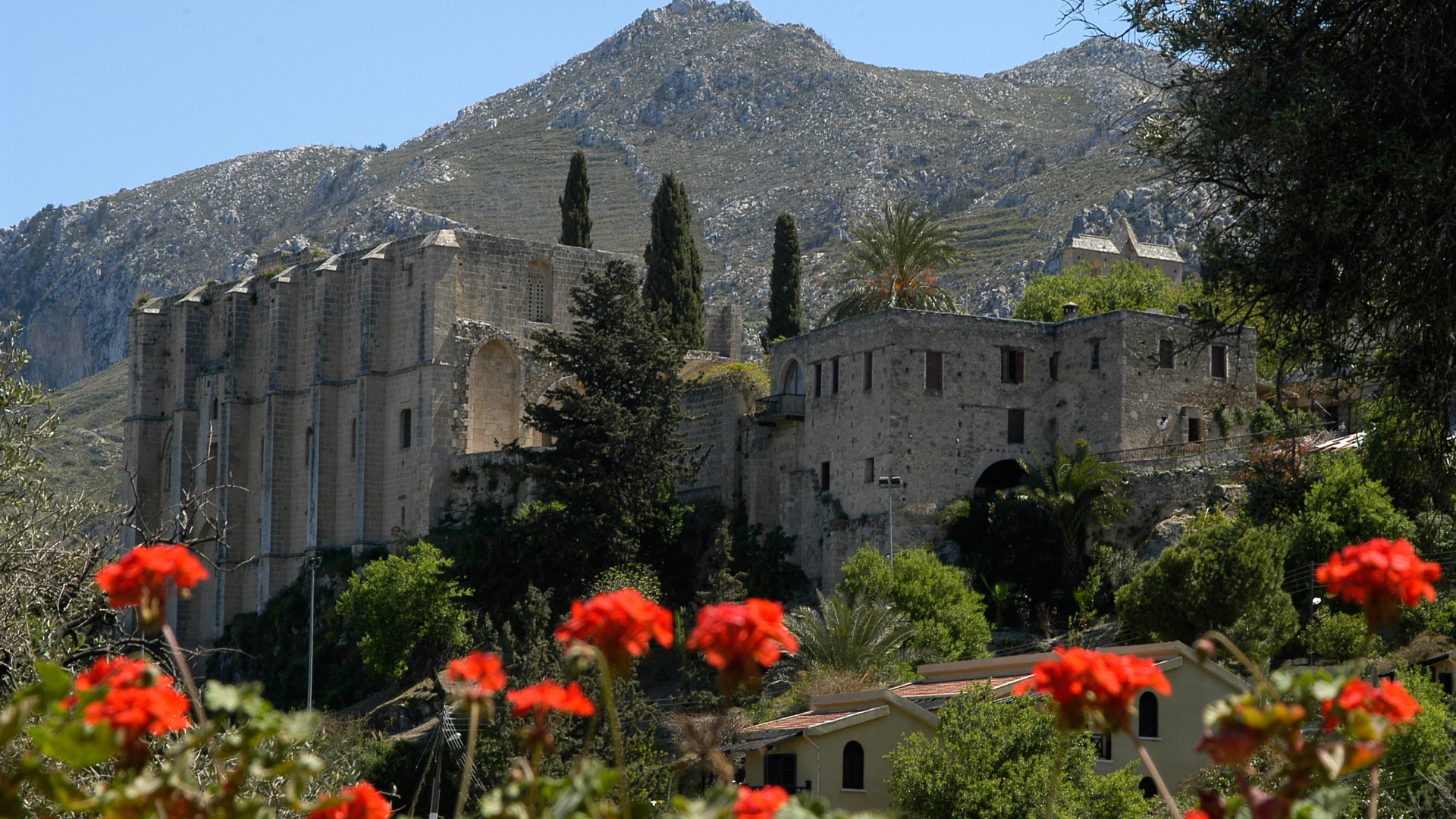 Старинное Аббатство Беллапаис, Северный Кипр 