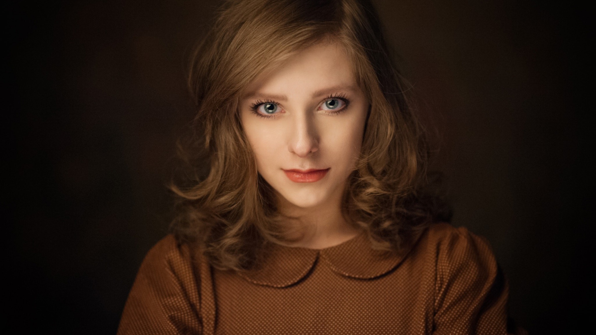 Молодая актриса Елизавета Арзамасова 