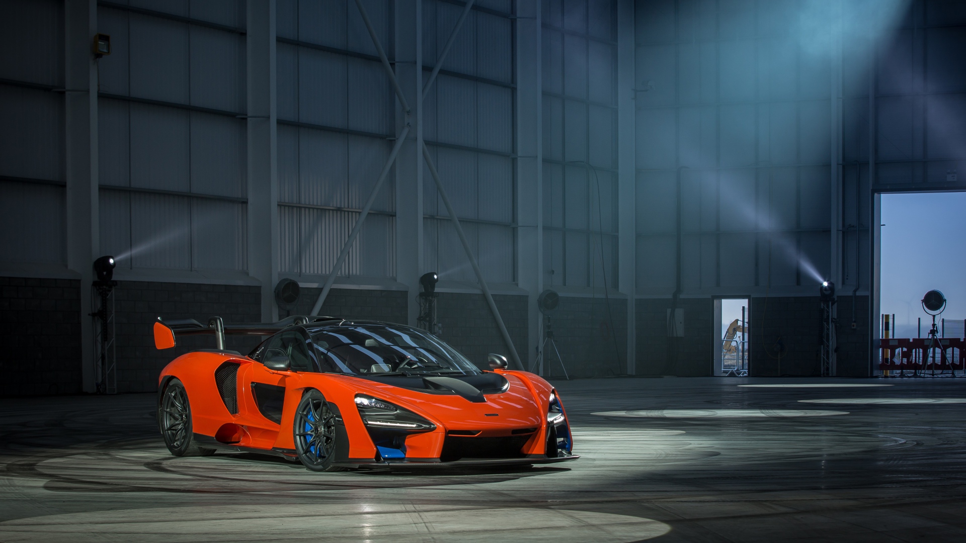 Спортивный автомобиль McLaren Senna P15, 2018