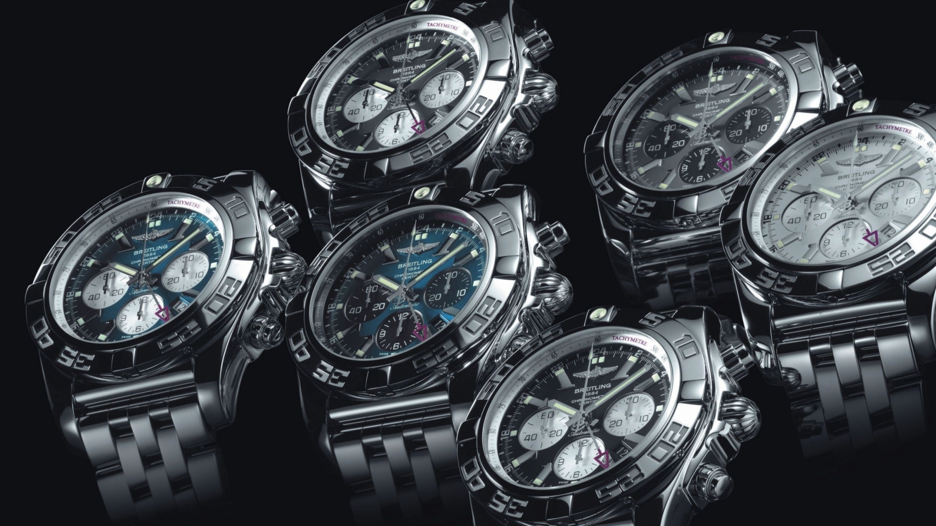 Стильные мужские часы Breitling на черном фоне