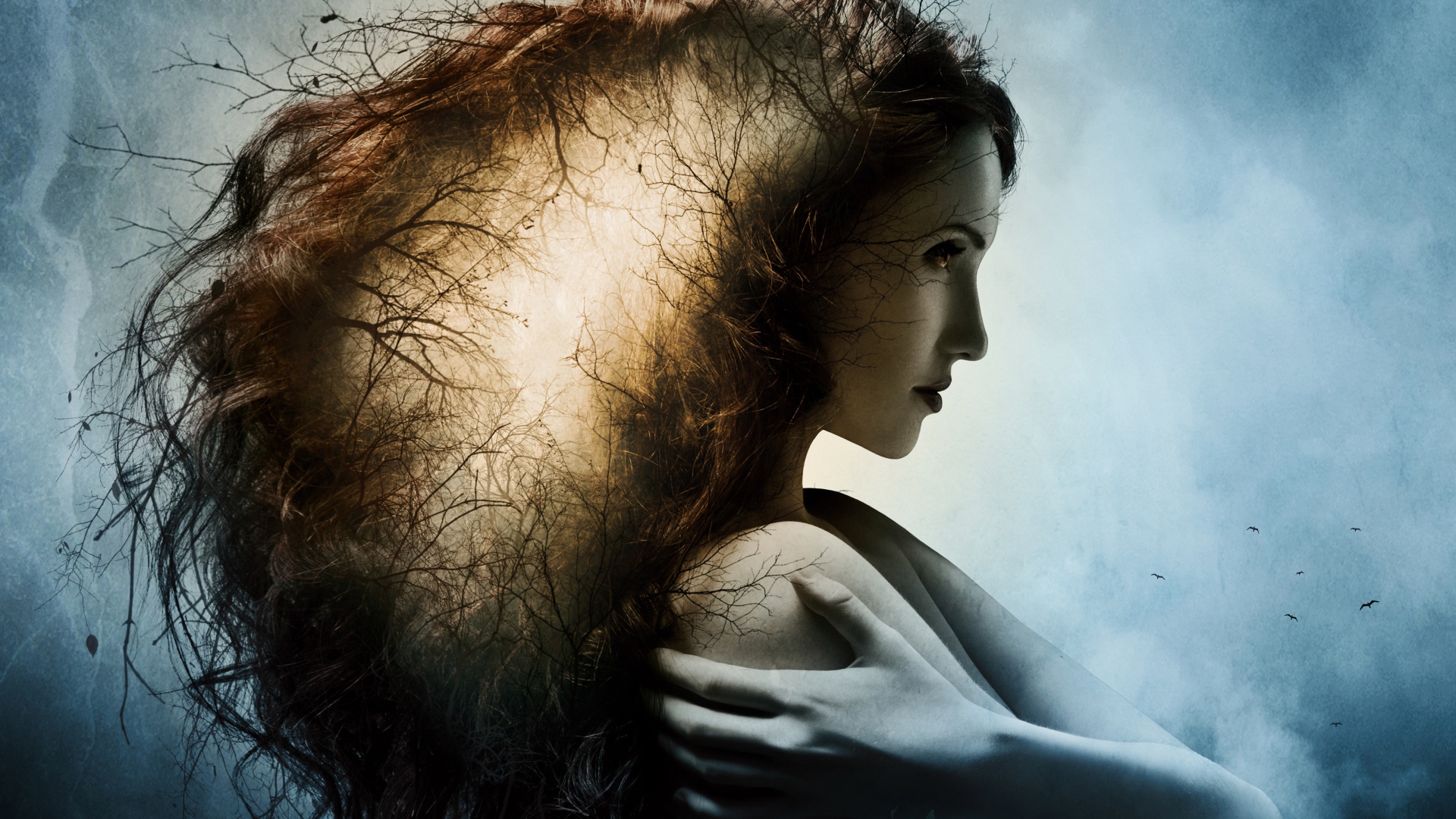 Красивая девушка с волшебными волосами