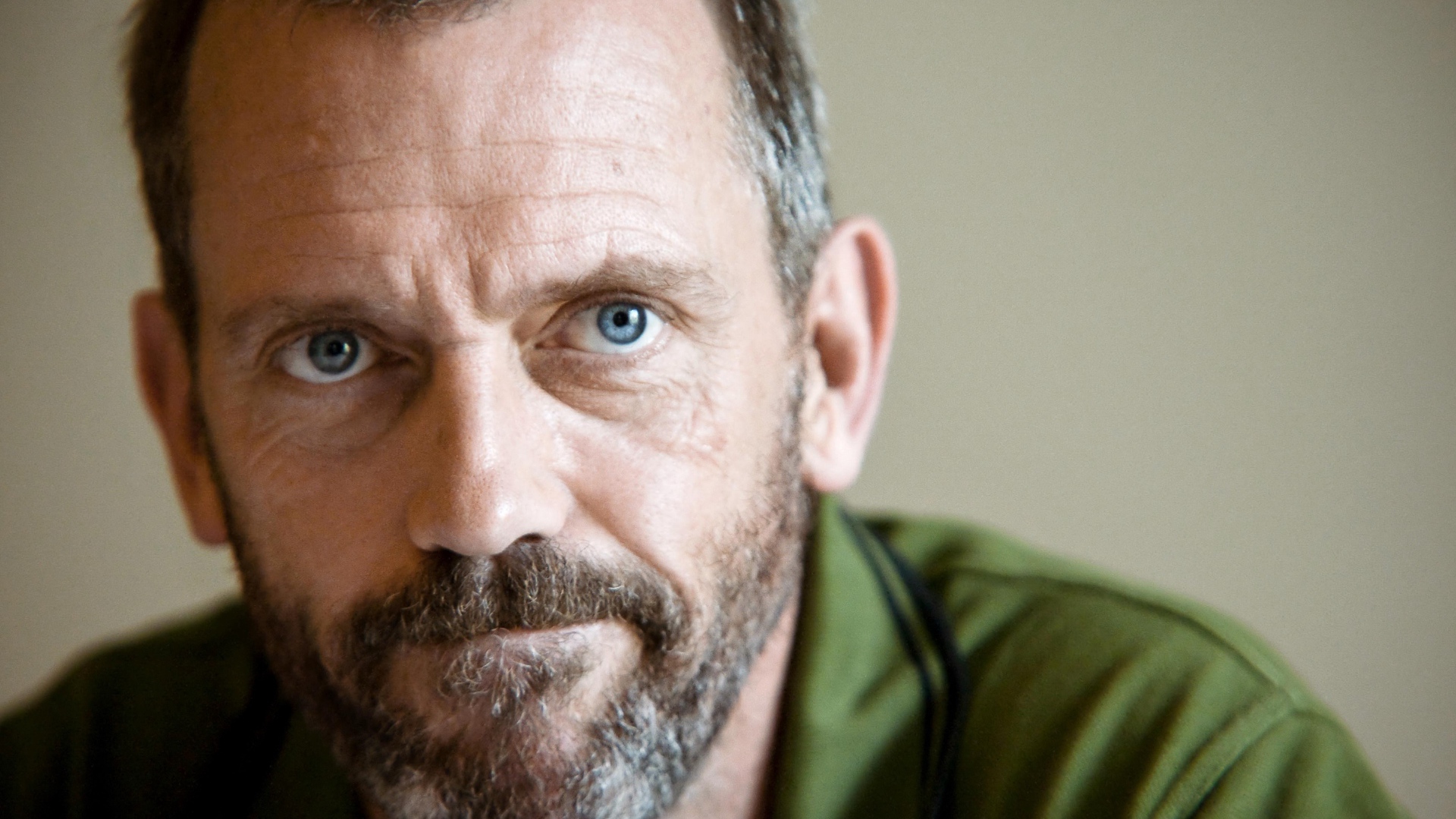 Популярный актер Хью Лори