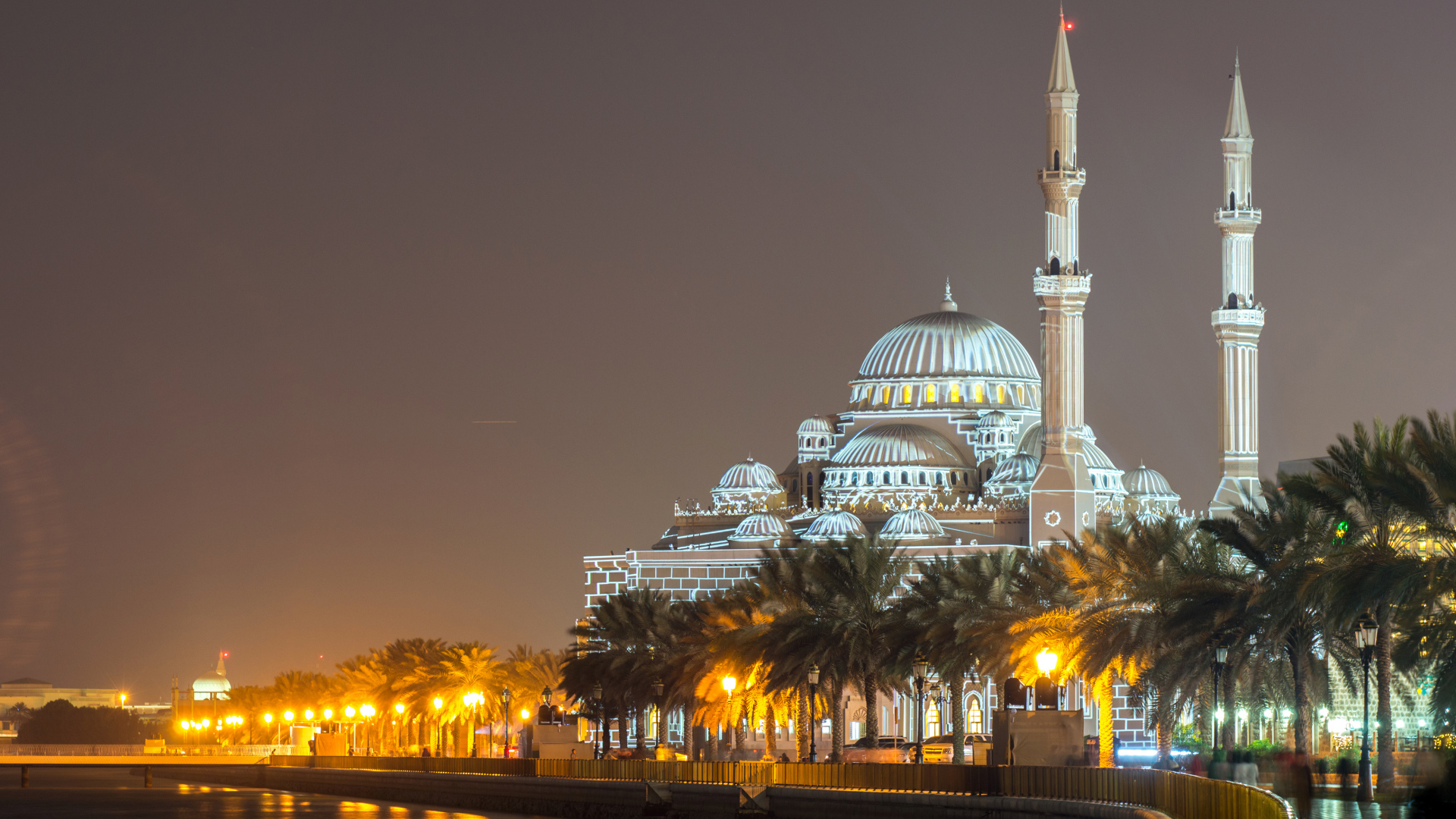 Мечеть Al Noor Mosque в Шардже, ОАЭ