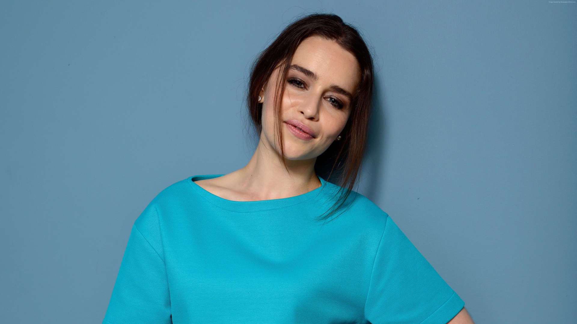 Популярная британская актриса Эмилия Кларк