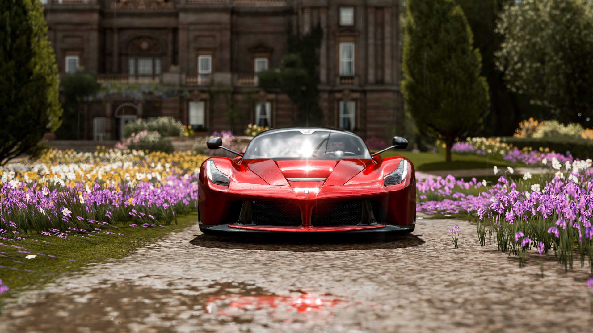 Дорогой красный автомобиль Forza Horizon вид спереди