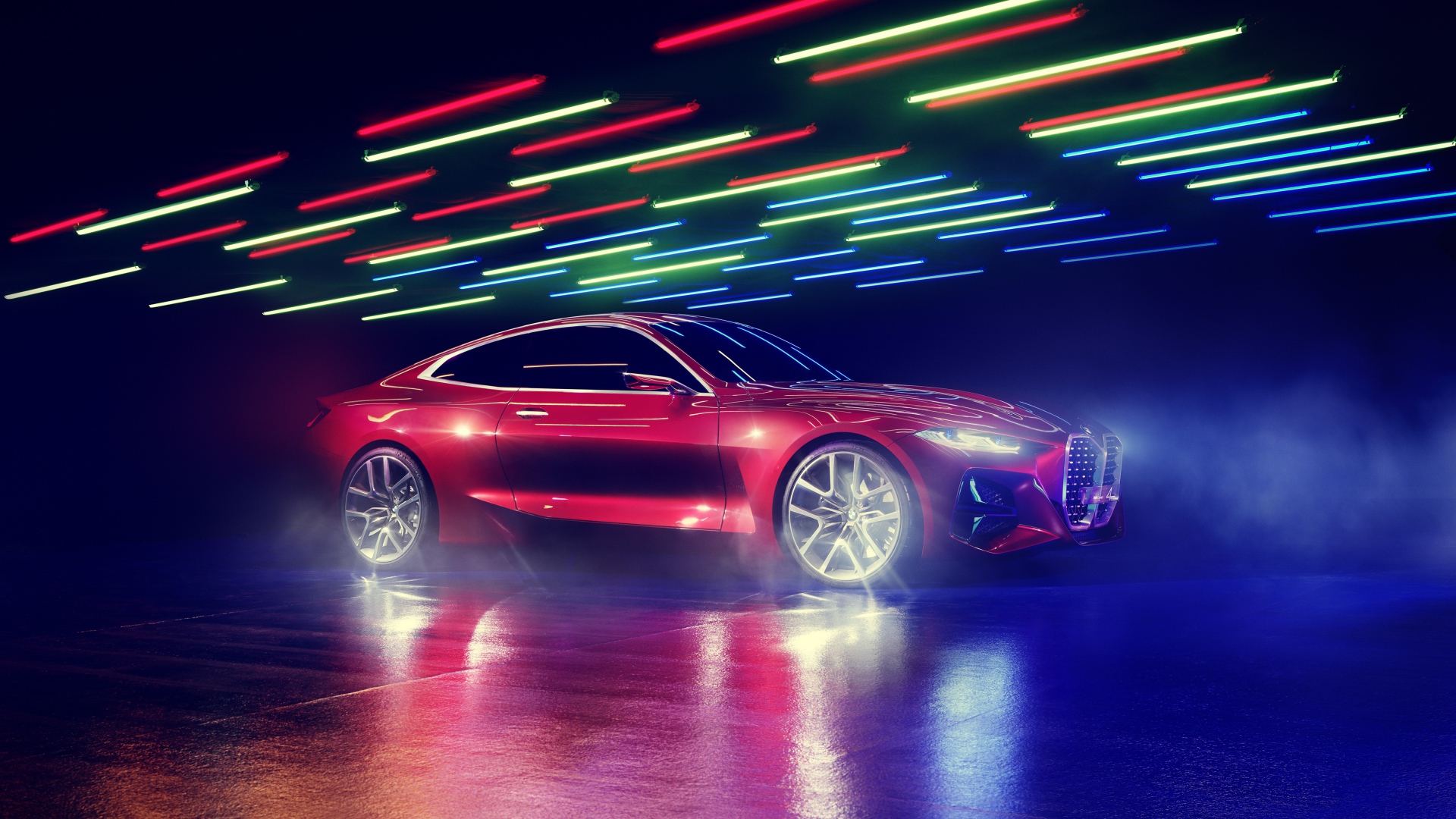 Красный автомобиль BMW 4,  2019 года 