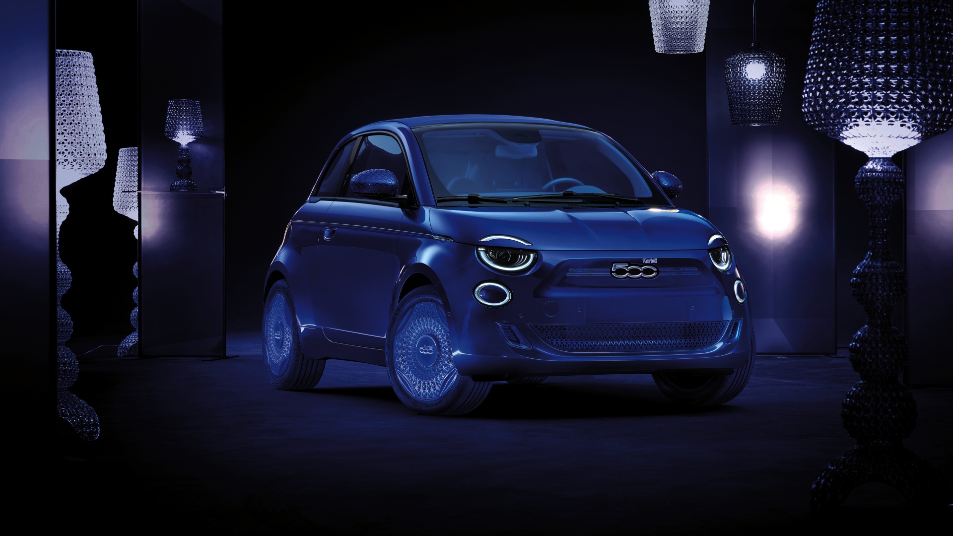 Миниатюрный автомобиль Fiat 500 Kartell 2020 года